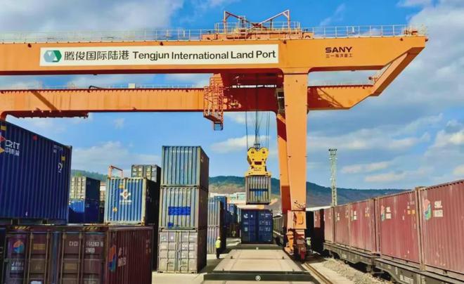 凯发国际【首发化肥跨境专列】“澜湄·云南号”上新了！(图3)