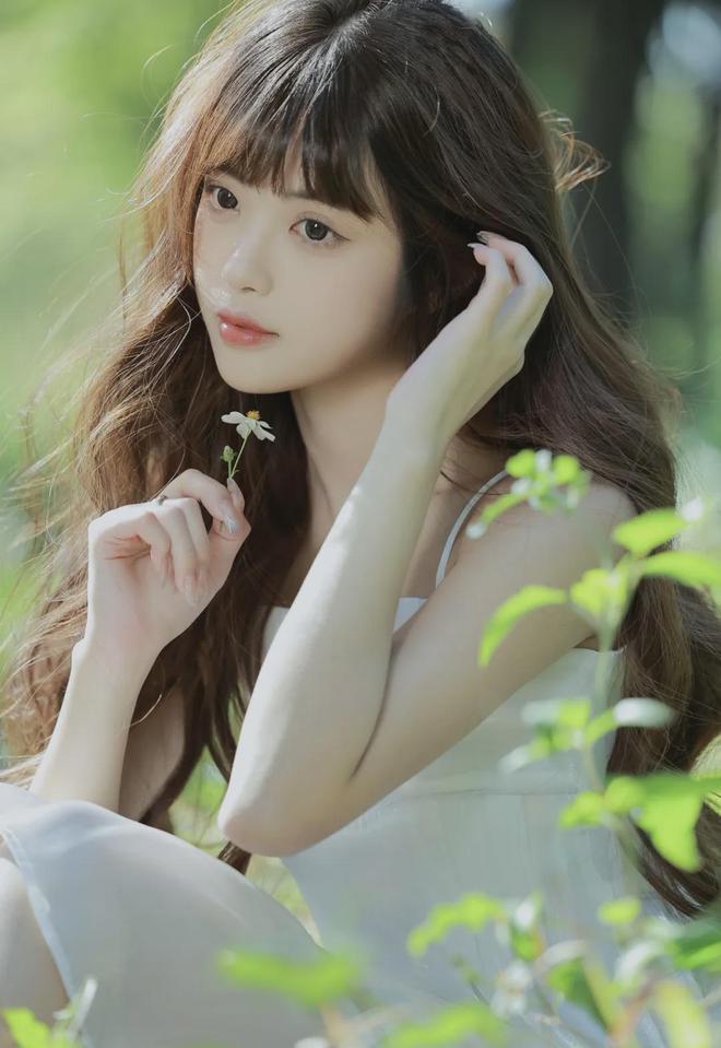 韩国刚满十八岁女生穿衣MBA智库
