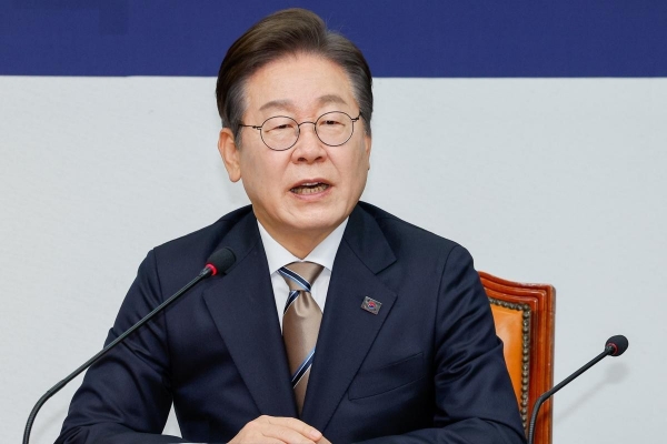 凯发国际首页博主：李在明拒绝在中美之间二选一(图2)
